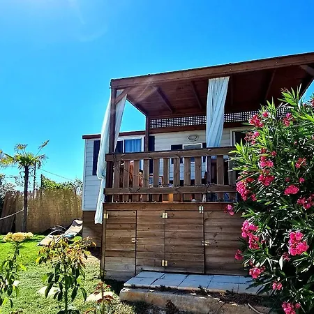 Villa Vravrona Tower & Suites-2